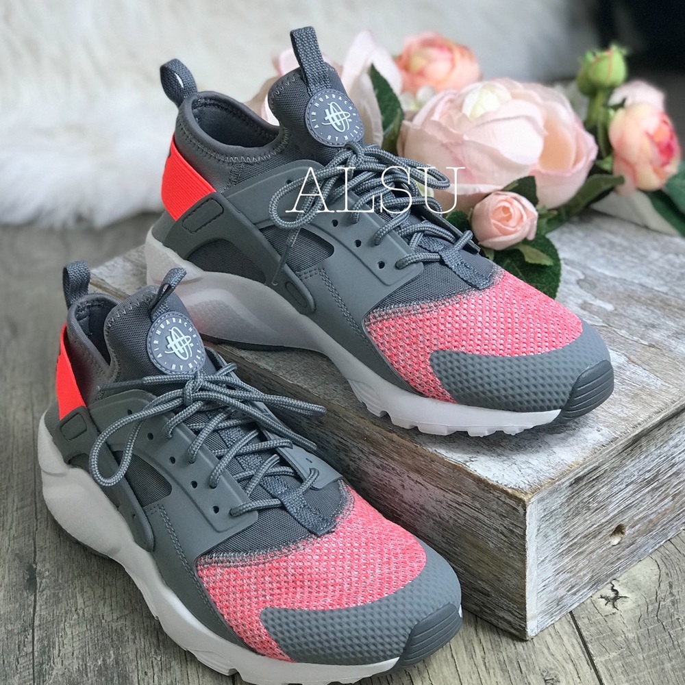 Nike Air Huarache Run Ultra GS Cool Grey HotPunch - Picture 2 of 8